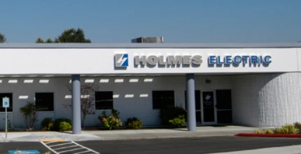 2008: Holmes doubles facility commitment with a&nbsp;larger facility in Kent, Washington and a dedicated prefabrication facility in Tukwila, WA.&nbsp;