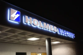 Holmes Kent Exterior Photo.JPG